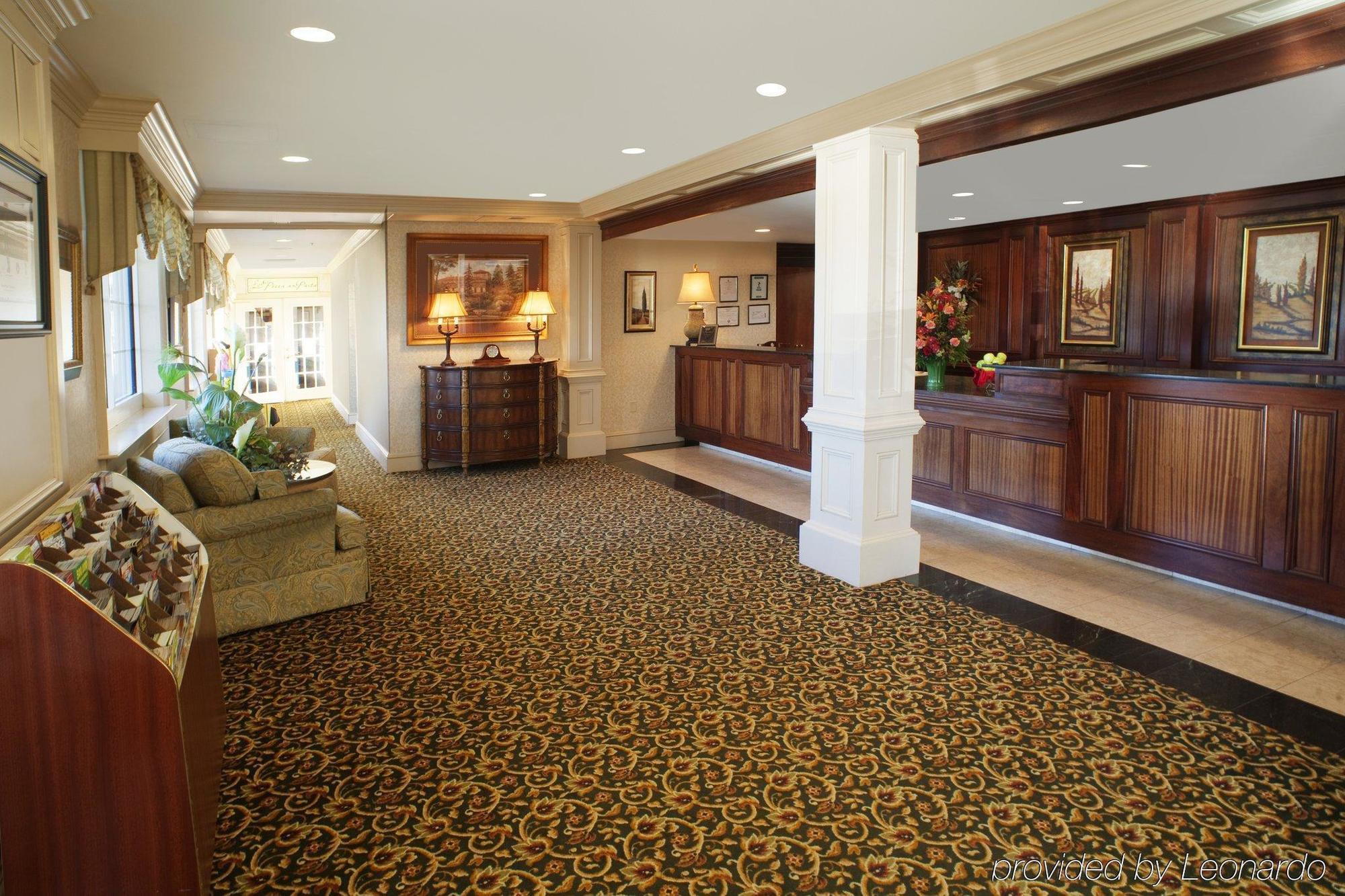 Fredericksburg Hospitality House Hotel Beltér fotó